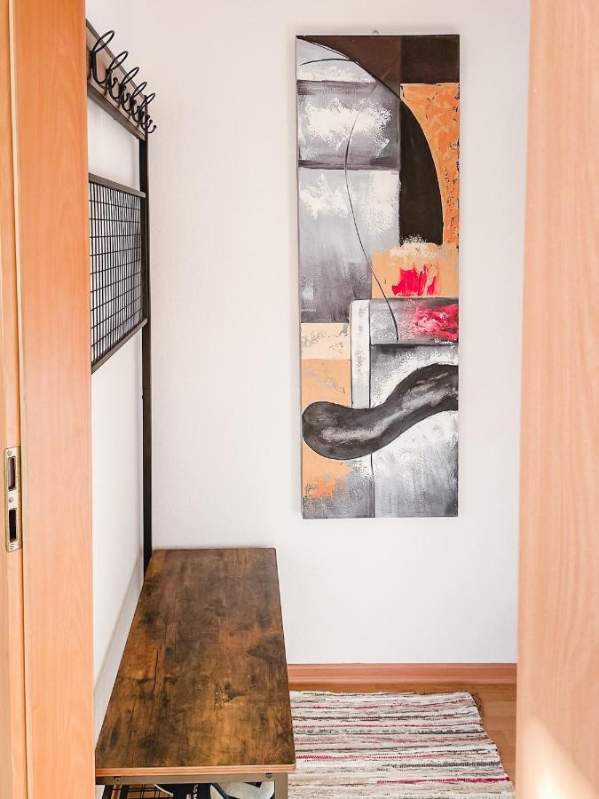 Schoene Wohnung, Eigene Terrasse, Privater Parkplatz, Wi-Fi, Waschmaschine, 3P Chemnitz Eksteriør bilde