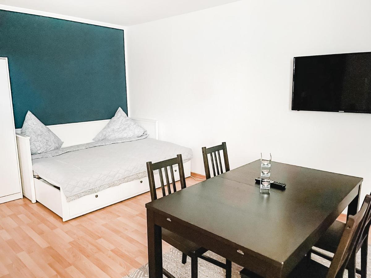Schoene Wohnung, Eigene Terrasse, Privater Parkplatz, Wi-Fi, Waschmaschine, 3P Chemnitz Eksteriør bilde
